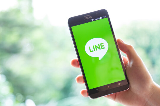 パーソナルマシンピラティスLAVIAでLINE追加の案内